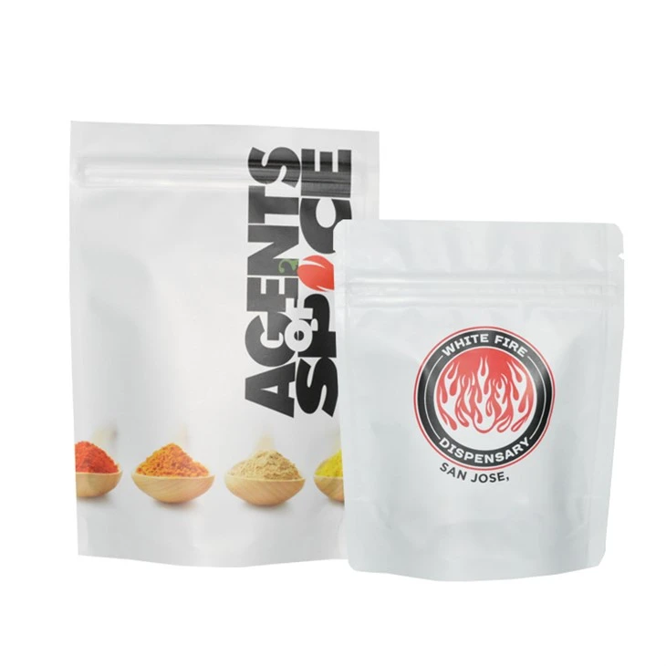 Resealable Zipper Food Packaging Bags Plastic Laminated With Customized Color / Logo